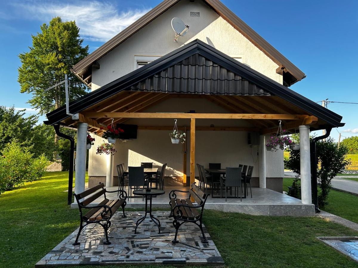 House Mirjana Hotel Smoljanac Exterior foto