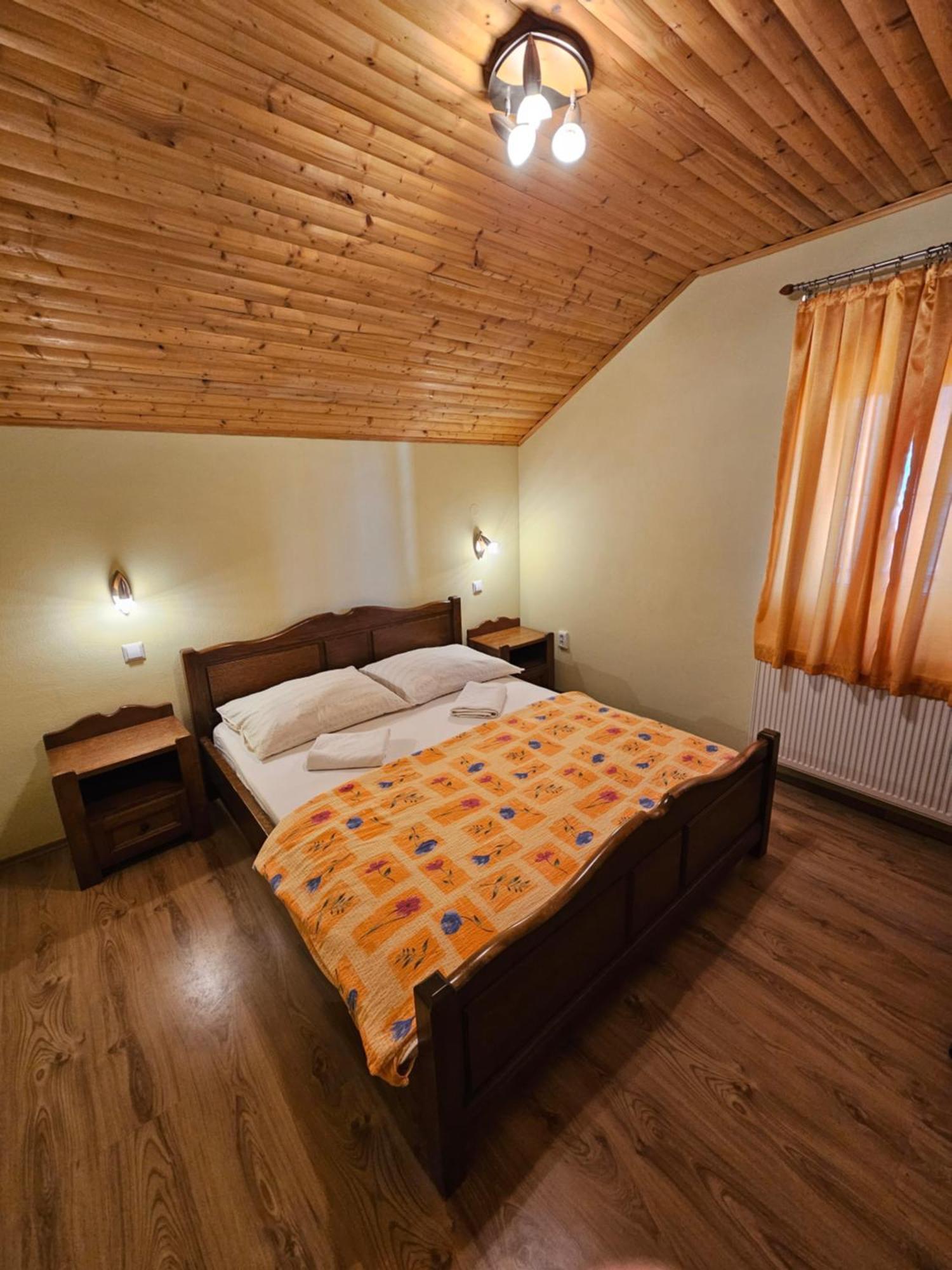 House Mirjana Hotel Smoljanac Exterior foto